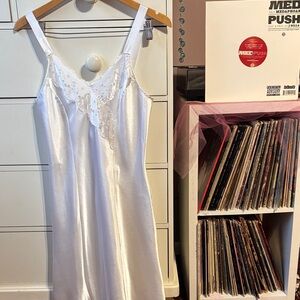 Vintage 80’s Cottagecore Slip Dress Lace Mini Cute Bridal Wedding Country White